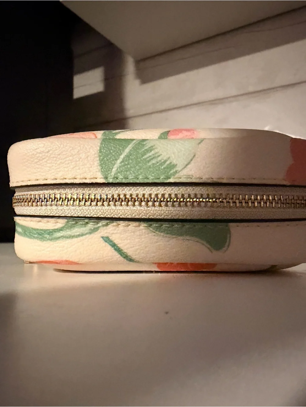 C8706 Coach mini boxy cosmetic pouch